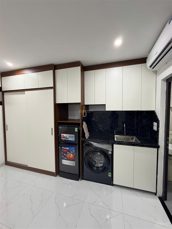 Khai trương ccmn 25m2 full đồ. máy giặt riêng, cửa sổ, ban công thoáng tại định công