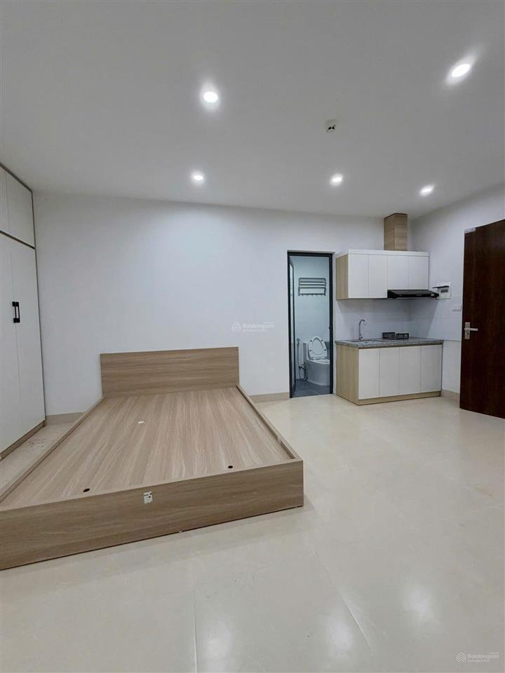 Khai trương ccmn 30m2 full đồ. ban công rộng, máy giặt riêng, ô tô vào tận nhà tại quan hoa