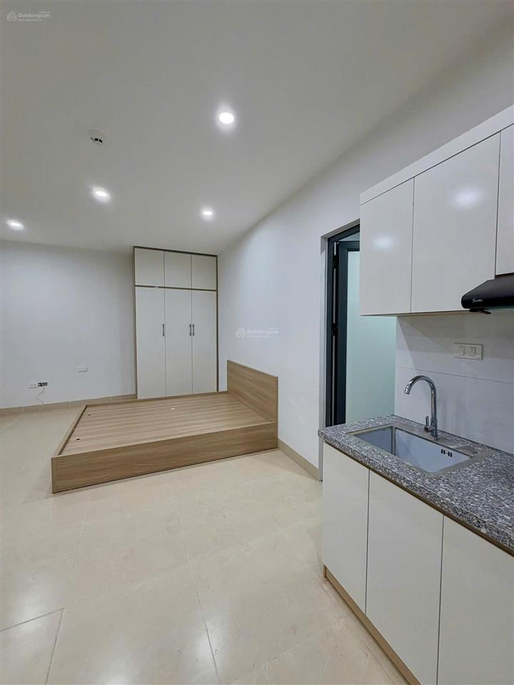 Khai trương ccmn 30m2 full đồ. ban công rộng, máy giặt riêng, ô tô vào tận nhà tại quan hoa