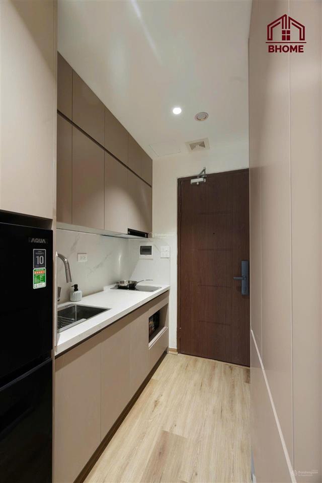 Khai trương căn hộ 40m2 full nội thất cao cấp, ban công thoáng tại vũ ngọc phan, láng hạ
