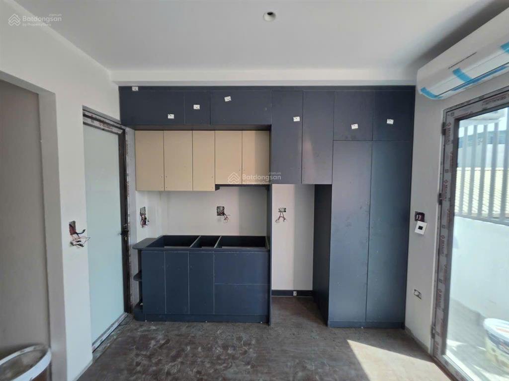 Khai trương ccmn 30m2 full đồ. tủ lạnh, ban công thoáng tại nguyễn lân