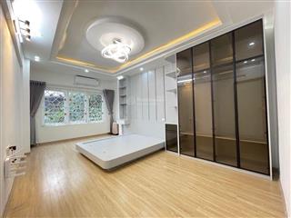 Bán nhà riêng phường bồ đề, gara oto, nhà đẹp chính chủ