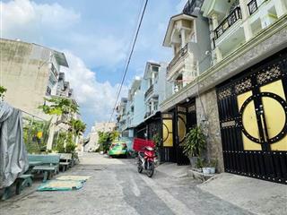 CHỈ 5,5 TRIỆU – NHÀ CẤP 4 CÓ GÁC, 2PN (5x13) – TRUNG MỸ TÂY, QUẬN 12