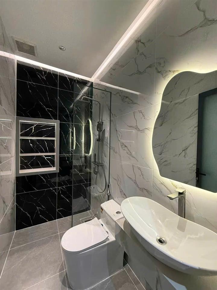 SỔ HỒNG ĐÃ VỀ – NHÀ MẶT TIỀN TX23, THỚI AN - 4 LẦU THANG MÁY - GIÁ CHỈ 9.X TỶ