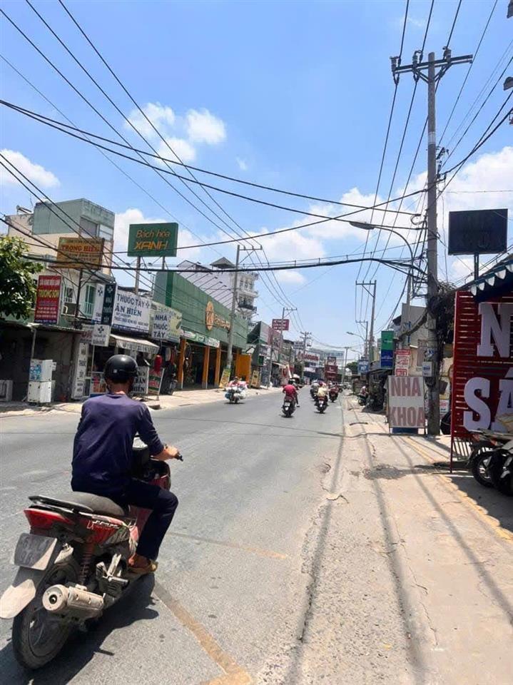 TÒA CHDV MẶT TIỀN HÀ HUY GIÁP – 82 CĂN – DÒNG TIỀN 240TR/THÁNG!