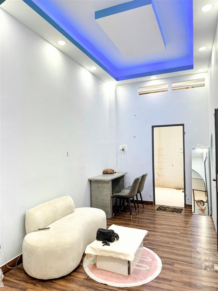 Cho thuê cc mini 2pn, 1wc, 80m2 giá tốt tại cách mạng tháng tám, q10, hcm