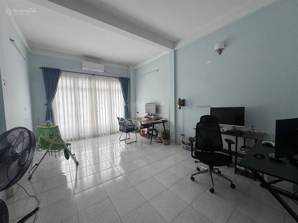 Chính chủ cho thuê nguyên căn nhà mặt tiền đường 102 cao lỗ, p.4, quận 8