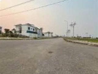 Siêu phẩm đất nền biệt thự trung tâm quảng xương