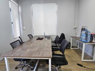 Cho thuê sàn vp 50m2 mặt tiền bát nàn chỉ 12.9tr/th  sẵn 1 số nội thất vp bàn ghế và tủ hồ sơ