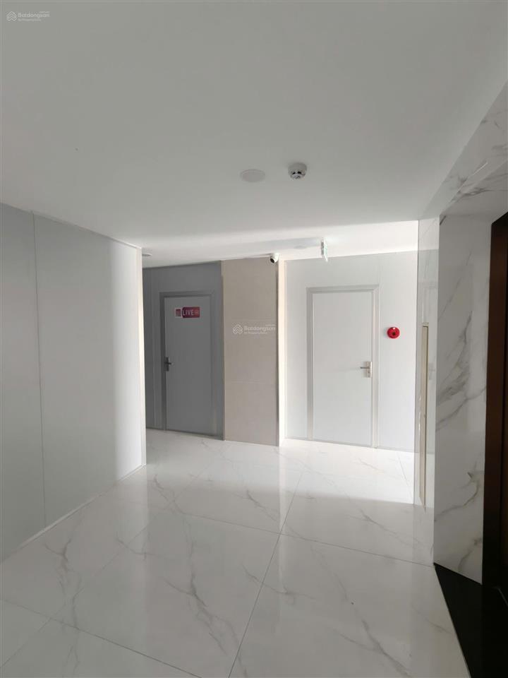 Vip  tòa nhà vp tại trung tâm hành chính  2050m2  vị trí độc tôn nhận diện thương hiệu rất tốt