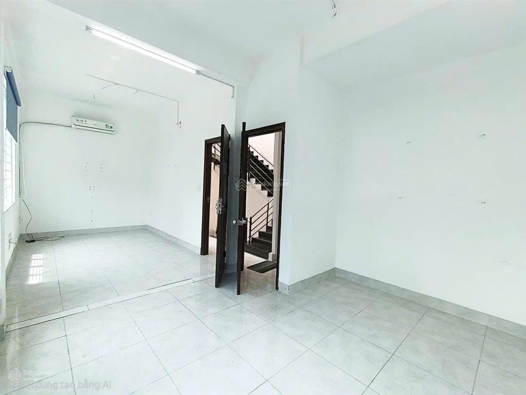 Cho thuê nhà phố, góc 2 mặt tiền 55tr/tháng 400m2 phù hợp ở/ làm văn phòng