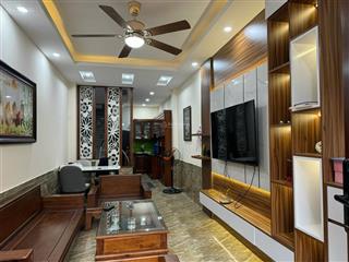 Chính chủ bán đường cổ điển a, huyện thanh trì, 6,9 tỷ, 35 m2 x 5 tầng full nội thất thương lượ