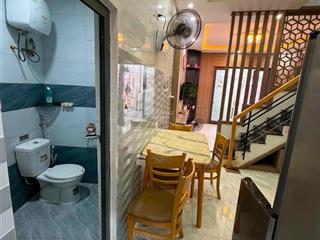 Sập hầm nhà 2 tầng siêu đẹp điện biên phủ  70m²  kiệt ô tô  full nội thất  giá rẻ
