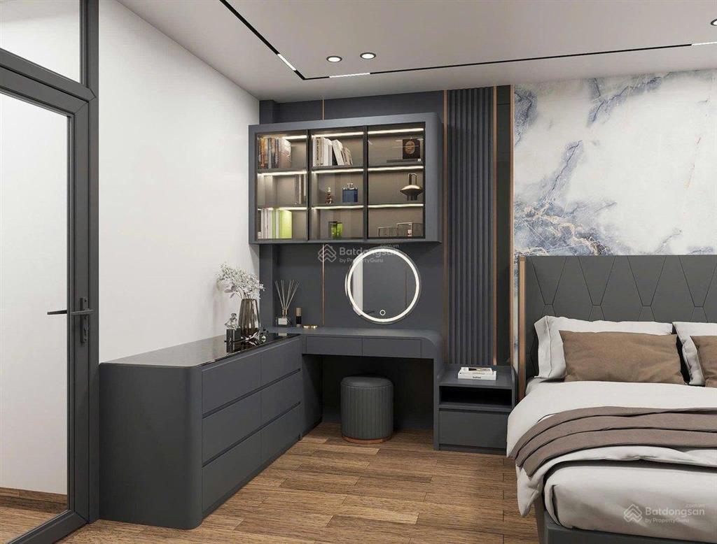 Bán nhà nguyễn văn cừ 97m² 7 tầng thang máy full nội thất