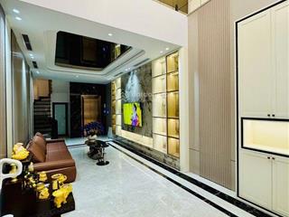 Bán nhà mới ngọc thụy, long biên, diện tích 48m², xây 6 tầng có thang máy