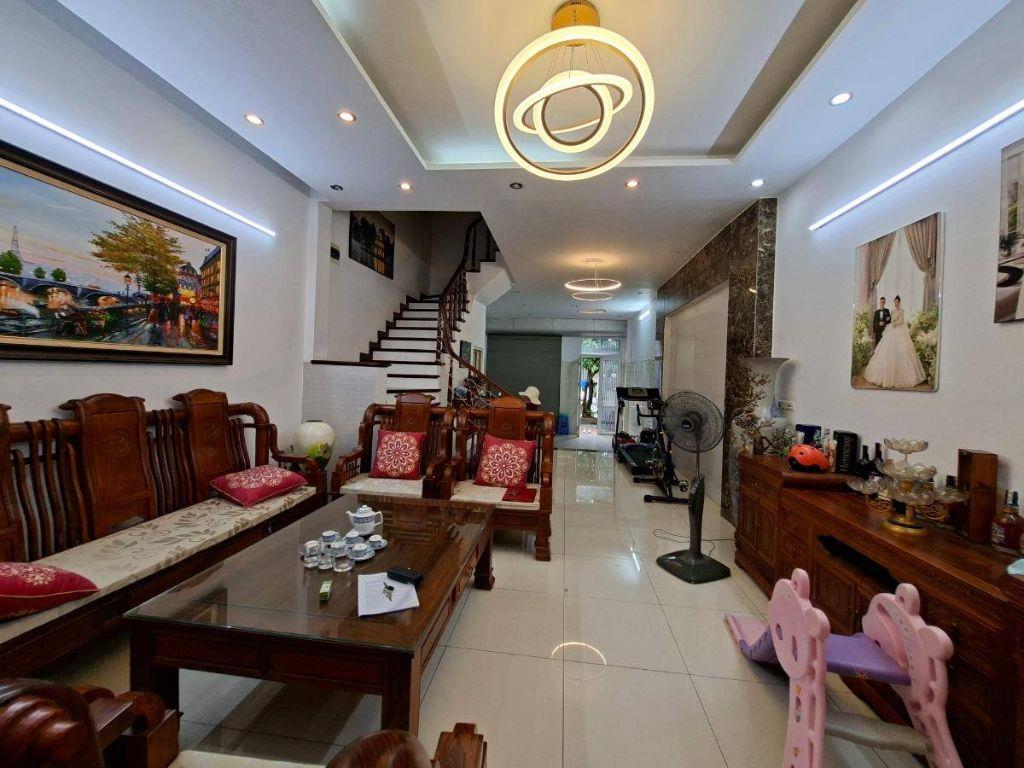 BÁN NHÀ KHU ĐÔ THỊ VĂN KHÊ - 83M2 - MẶT TIỀN 5M - ĐƯỜNG RỘNG VỈA HÈ THÊNH THANG