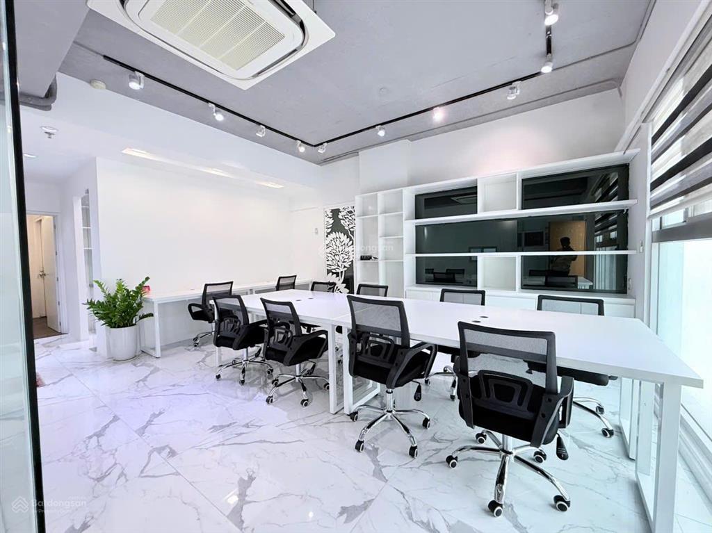 Chỉ 30 tr/tháng  sở hữu ngay shophouse full nội thất văn phòng tại scenic valley 2