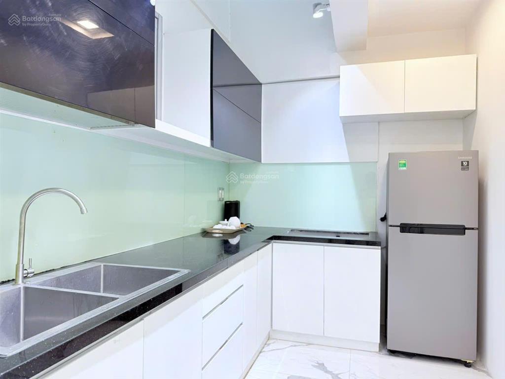 Cho thuê văn phòng đầy đủ nội thất 120m²  giá 30 triệu vnd   0889 878 ***