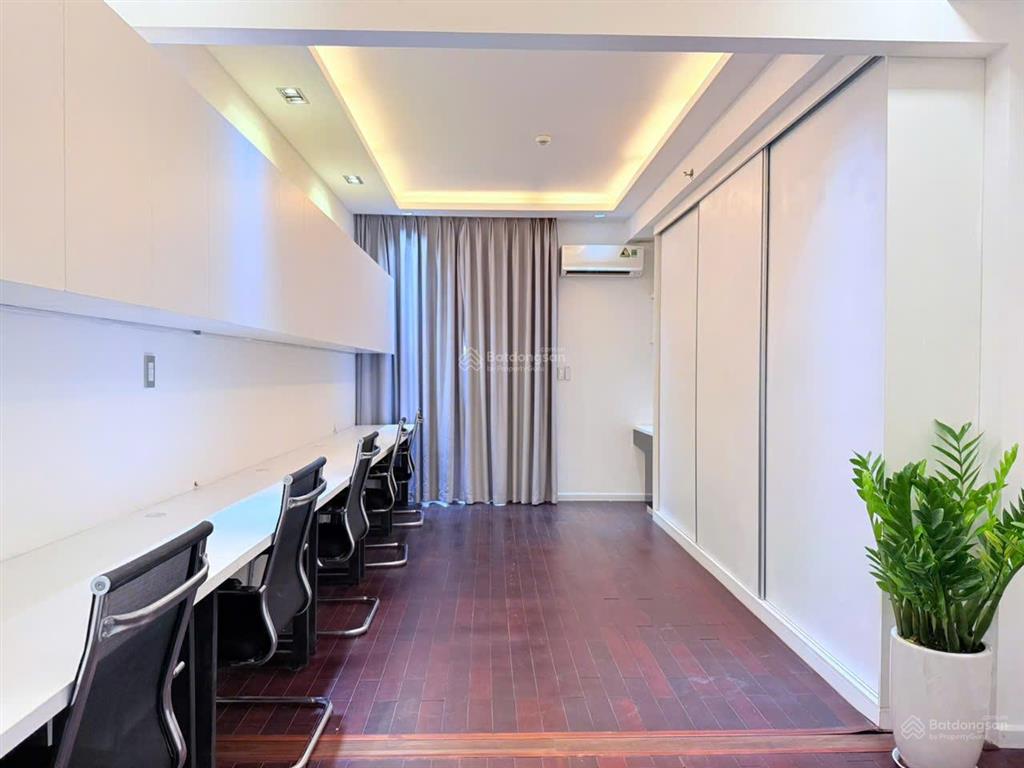 Cho thuê văn phòng đầy đủ nội thất 120m²  giá 30 triệu vnd   0889 878 ***