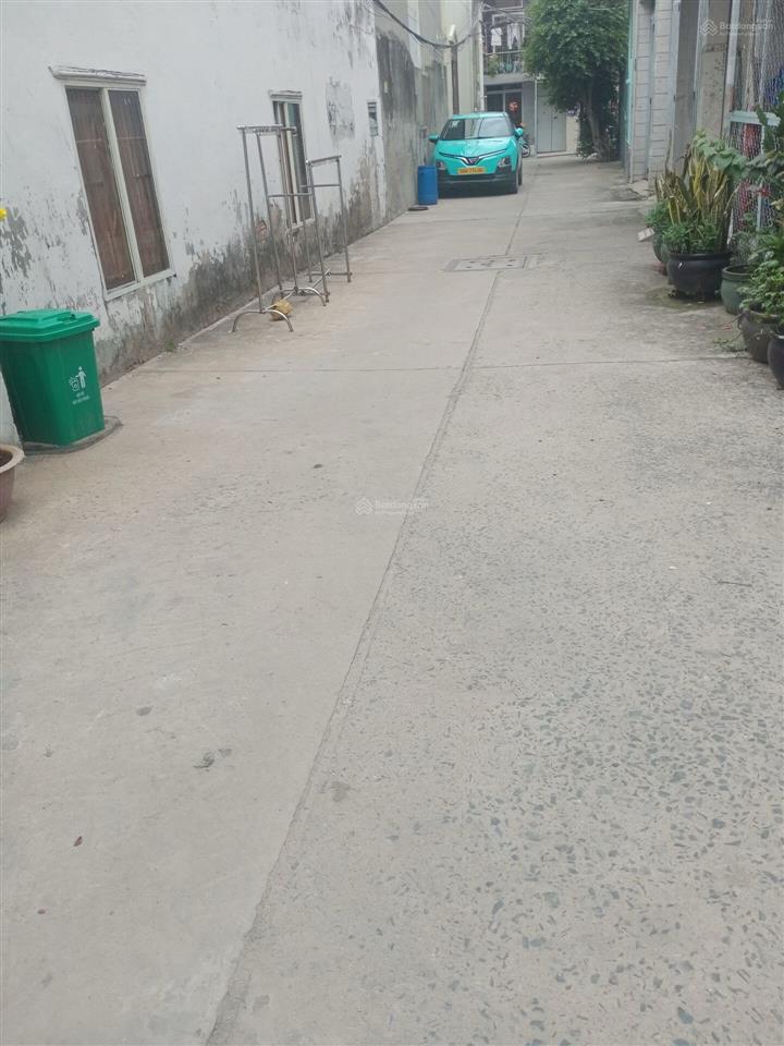 Hiếm xe hơi tới đất  ngay hoàng bật đạt  64m2  4x16  giá 4.x tỷ