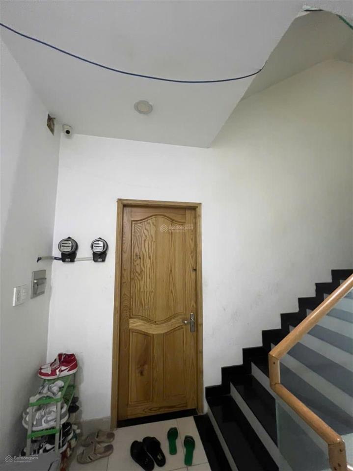 Hiếm mặt tiền kinh doanh  bùi quang là  chợ phạm văn bạch  ngang gần 5m  97m2  4 tầng