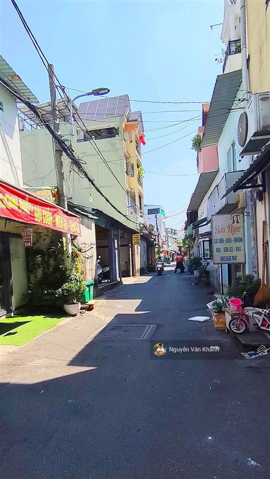 Kẹt bank  hẻm xe hơi  gần chợ hạnh thông tây  95.3m2  ngang 6.5m  giá 9.x tỷ