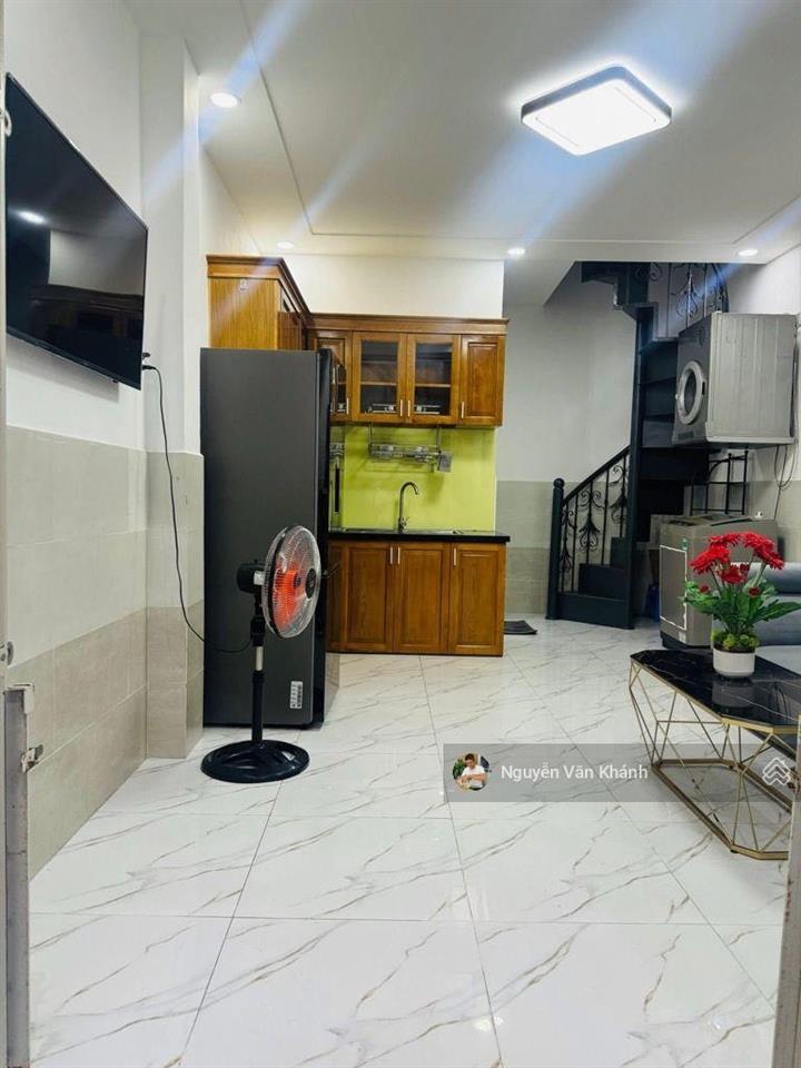 Mặt tiền hẻm 8m kinh doanh  phan huy ích  25m2  4x7  3 tầng  2 pn  giá hơn 3 tỷ xíu