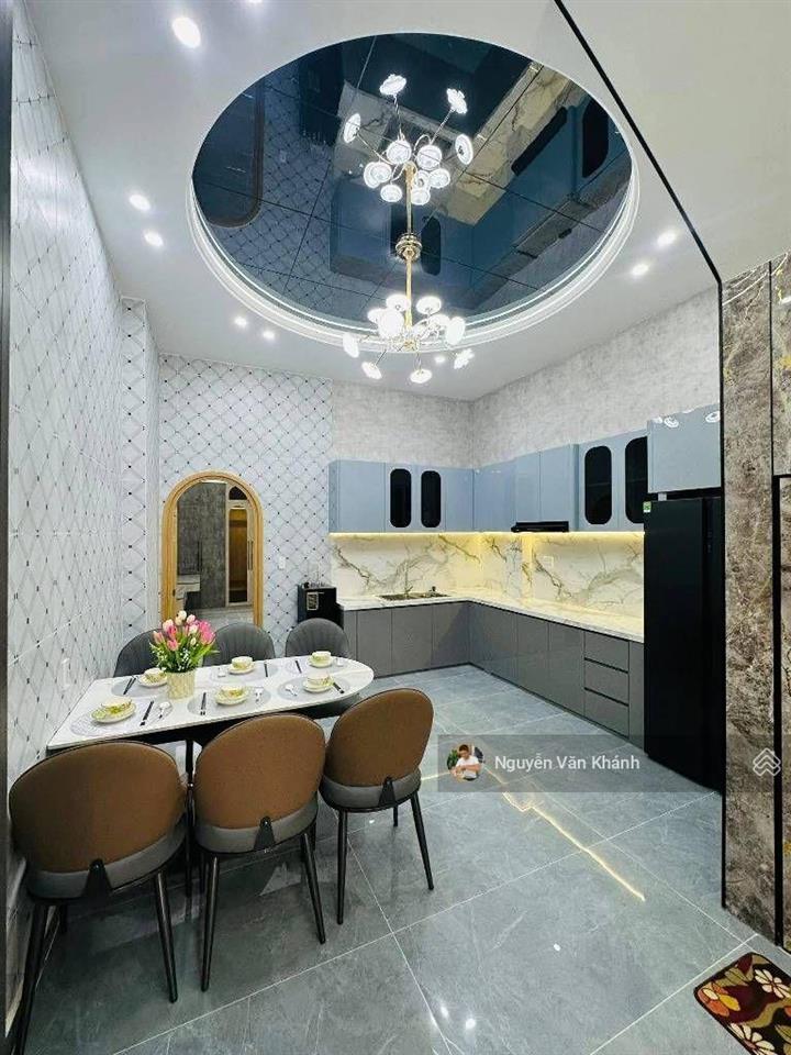 Hẻm xe hơi huỳnh văn nghệ  chợ phạm văn bạch  80  3 tầng  4.3x20  4 phòng  nhỉnh 9 tỷ