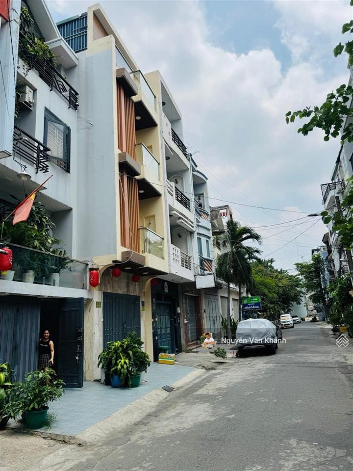 Mặt tiền chợ hạnh thông tây  quang trung  gò vấp  70m2  4 tầng  5 phòng  giá 9.x tỷ
