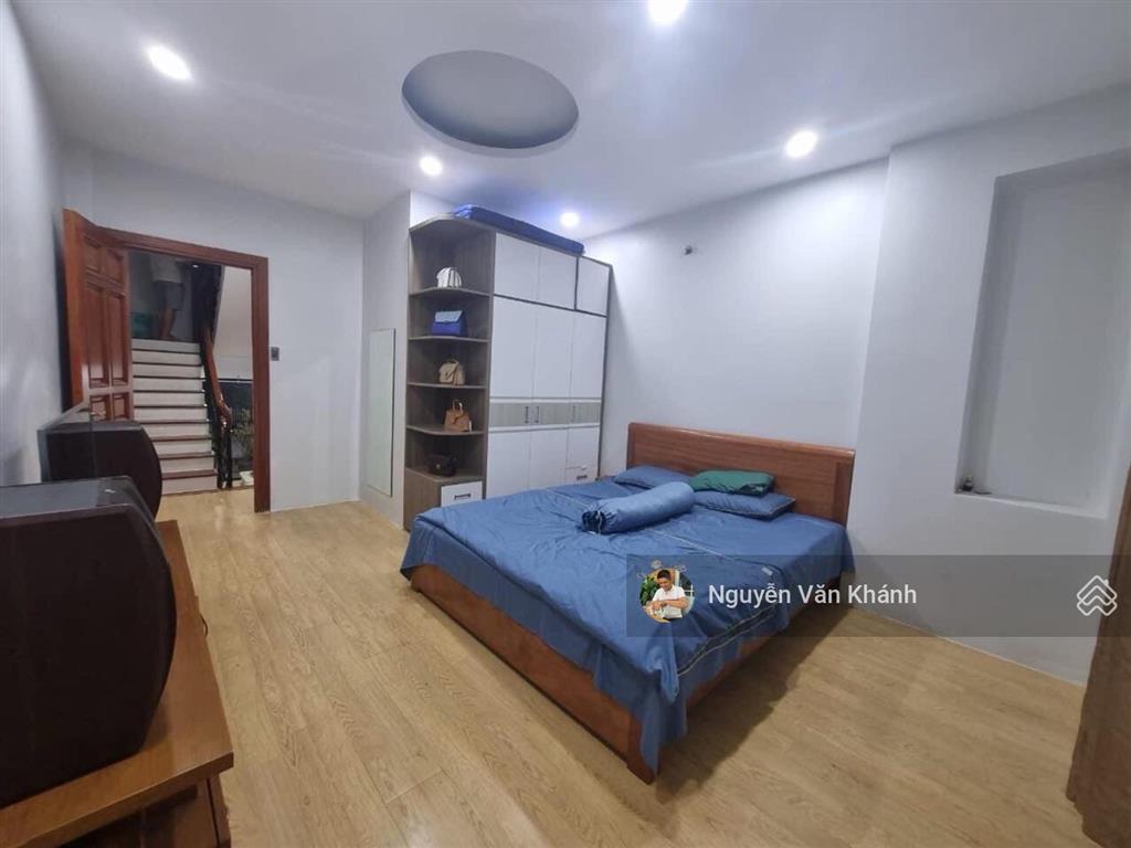 Mặt tiền chợ hạnh thông tây  quang trung  gò vấp  70m2  4 tầng  5 phòng  giá 9.x tỷ