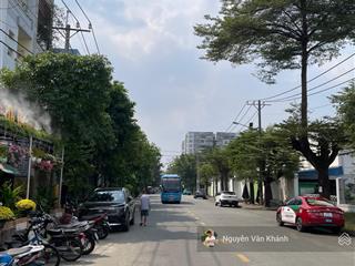 Mặt tiền đường 16m  ngay aeon mall  tân phú  60m2  4x15  cấp 4  giá 8 tỷ bé xíu