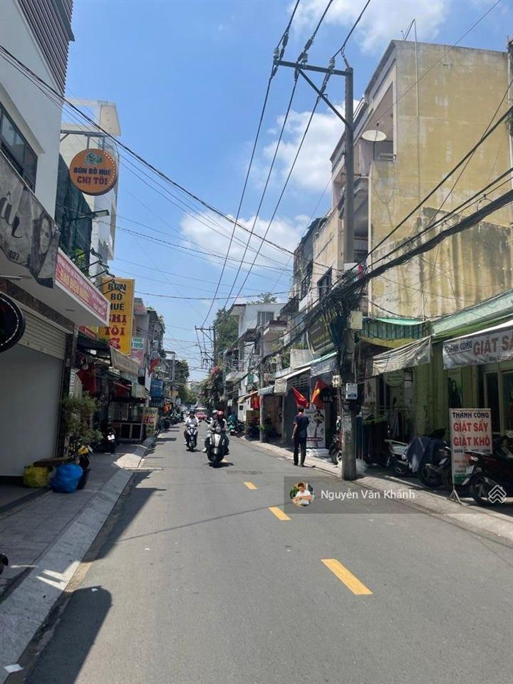 Mặt tiền hẻm 8m  ngay emart phan huy ích  83m2  giá 9.x tỷ
