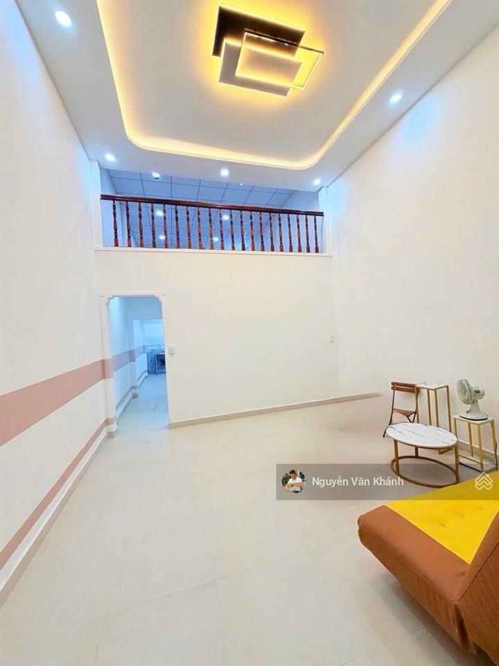 Hiếm gần chợ phạm văn bạch  tân bình  60m2  2 tầng  4.3x14  3 phòng  nhỉnh 5 tỷ