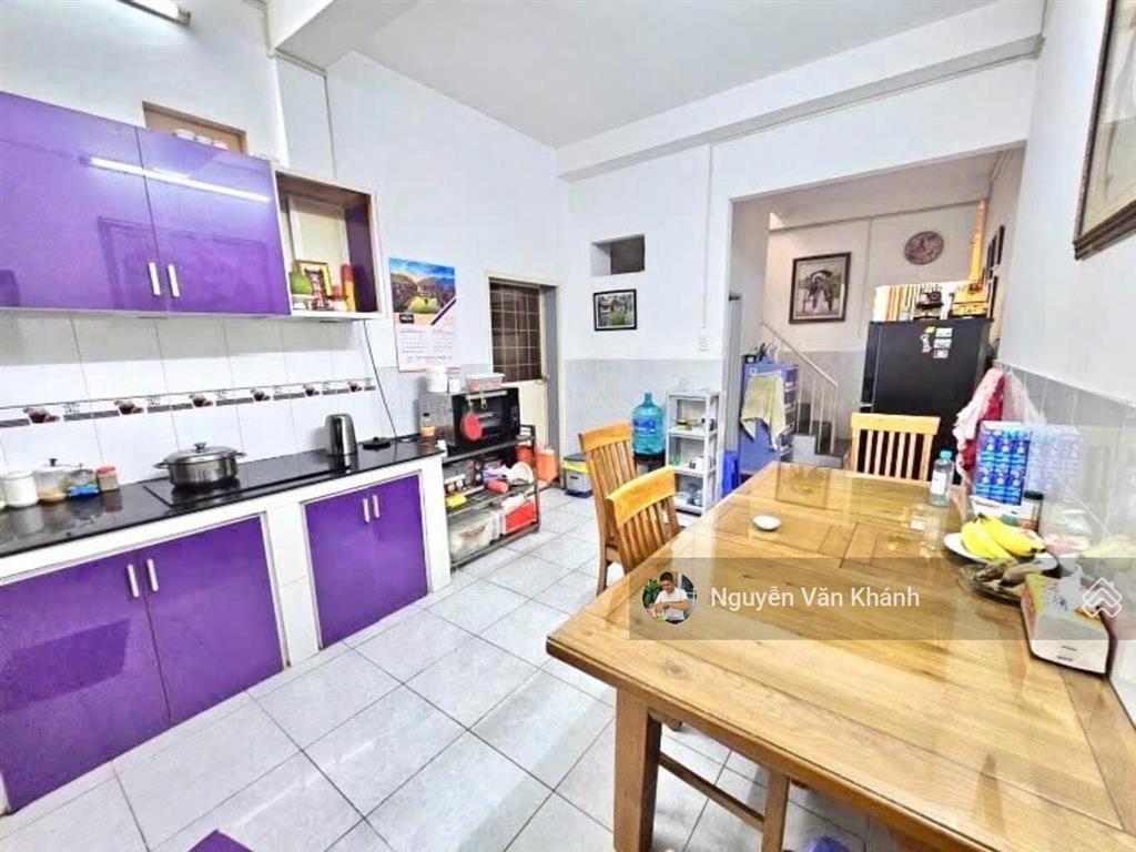 Góc 2 mặt tiền  ngay nhà ga t3  hoàng hoa thám  tân bình  62m2  4.4x15  3 tầng  2pn