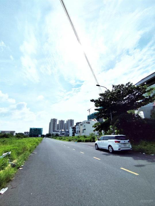 Bán đất nền da phú nhuận 1,2  gần khu hành chính ubnd  dt 7mx18m  giá từ 150triệu/m2  sổ hồng