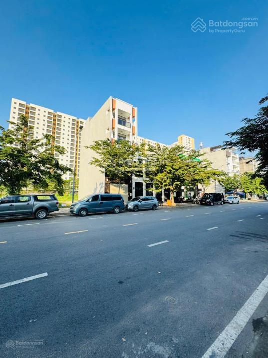 Đất nền cạnh ga metro, tthc mới tphcm  khu tđc bình khánh  dt 5x13.9m  280triệu/m2  xây 5 tầng