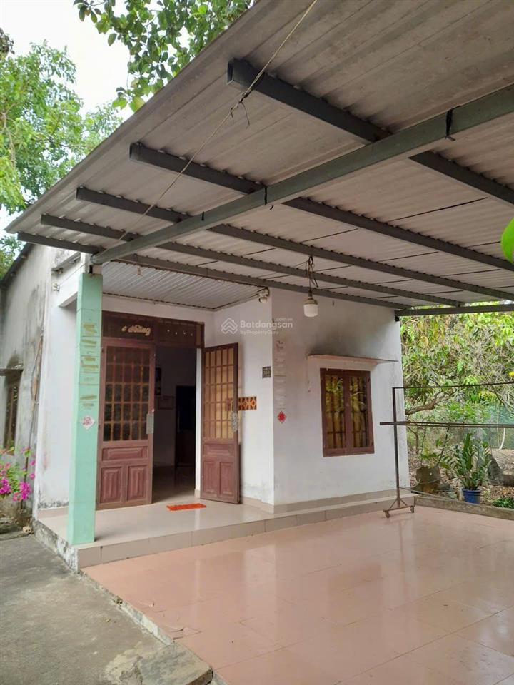 Bán đất gần sân bay long thành, cẩm đường, đồng nai  dt 2400m2  sẵn nhà  sổ hồng  4.8 tỷ