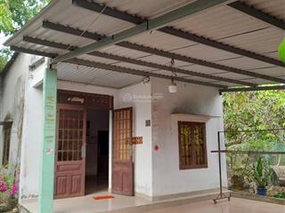 Bán đất gần sân bay long thành, cẩm đường, đồng nai  dt 2400m2  sẵn nhà  sổ hồng  4.8 tỷ