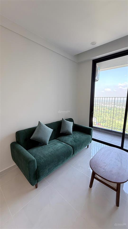 Cho thuê căn 1pn full nội thất view trực diện sân golf ( dự án emerald golf view )