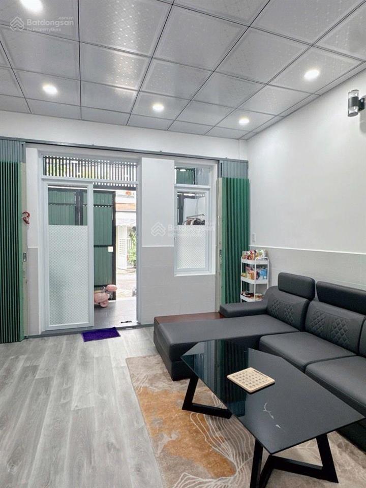 Bán nhà tân phú  thoại ngọc hầu  111m2  đường nhựa 8m có lề  5pn  xe tải tránh  giá 9,9 tỷ tl