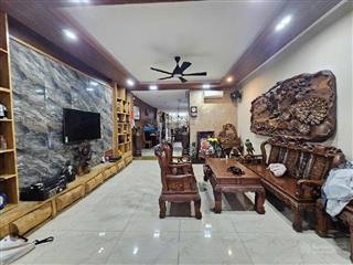 Mặt tiền khu bàu cát  135m2 (5x27)  5 tầng thang máy  6pn  nội thất cao cấp  sổ vuông a4