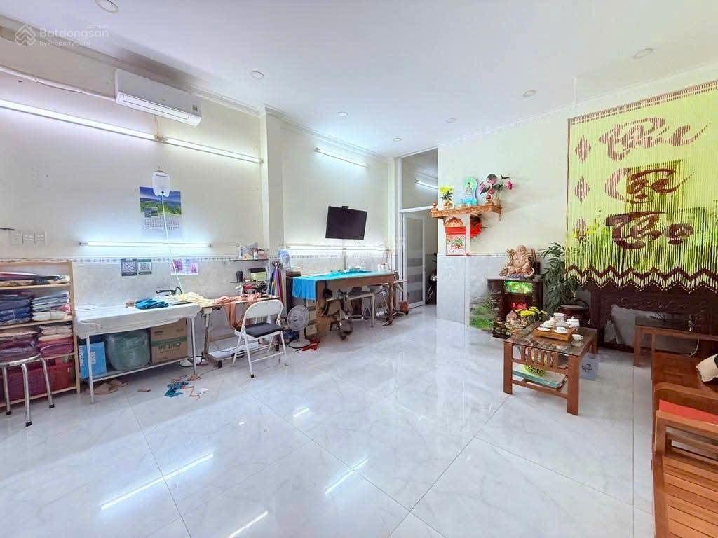 Bán nhà tân phú  hồ đắc di  ôtô ngủ trong nhà  90m2 (5x18)  3 tầng  sẵn dòng tiền  giá 9,5 tỷ