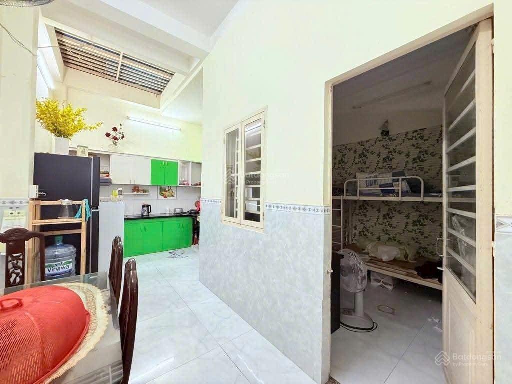 Bán nhà tân phú  hồ đắc di  ôtô ngủ trong nhà  90m2 (5x18)  3 tầng  sẵn dòng tiền  giá 9,5 tỷ