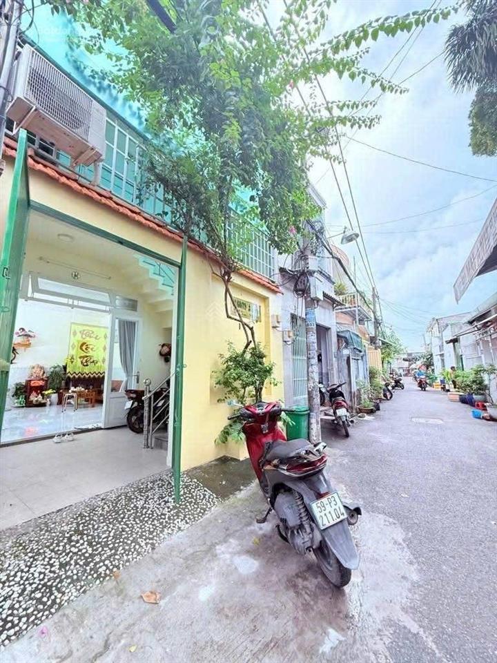 Bán nhà tân phú  hồ đắc di  ôtô ngủ trong nhà  90m2 (5x18)  3 tầng  sẵn dòng tiền  giá 9,5 tỷ