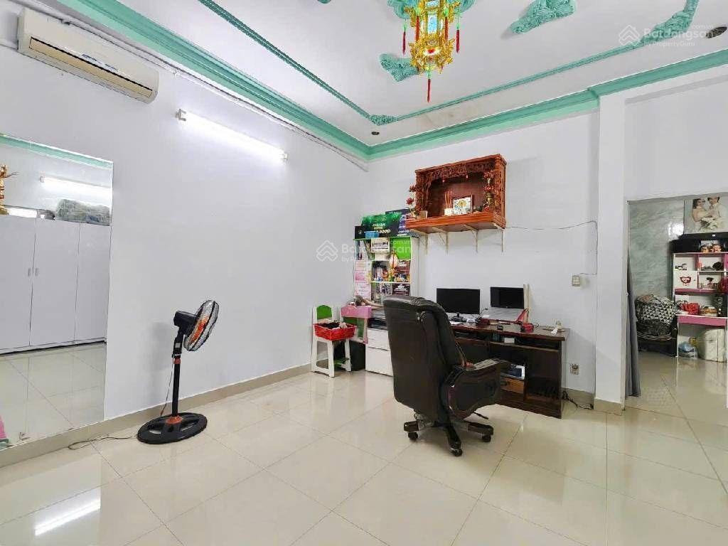 Bán nhà tân phú  xe hơi thông tân sơn nhì  100m2  nở hậu  ôtô vào nhà  3pn  giá 9,8 tỷ tl