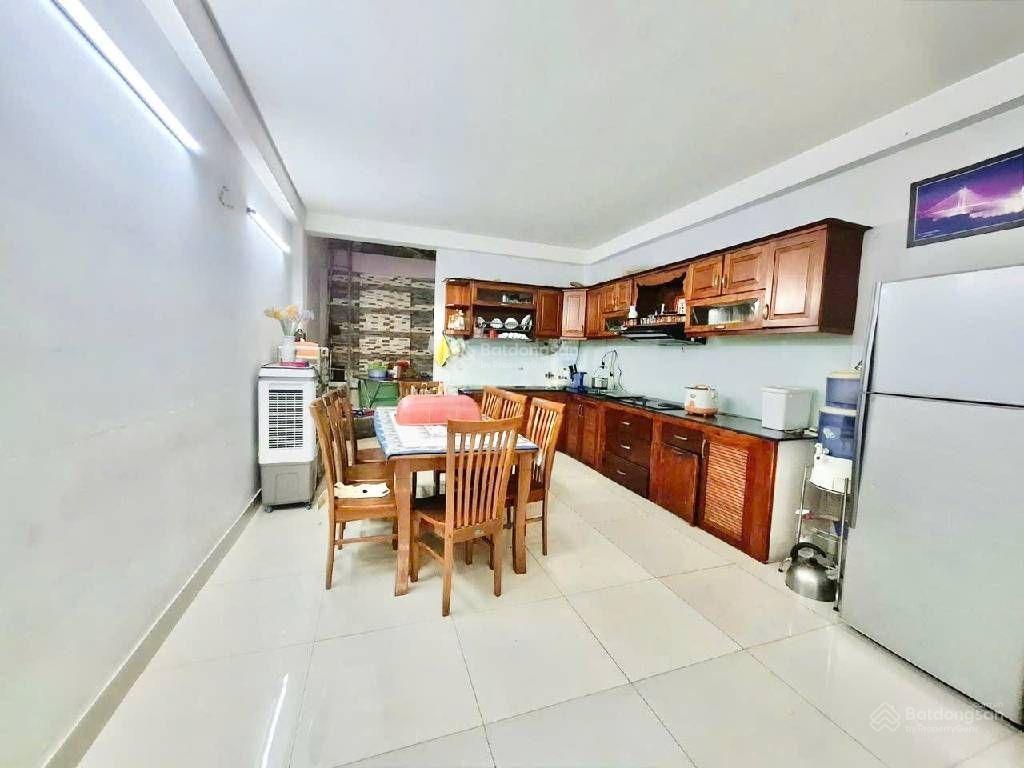 Hà thị đát  tân phú  5 tầng  88m2 (4x22) vuông a4 5 phòng khép kín  hẻm xe hơi  giá 9,3 tỷ tl