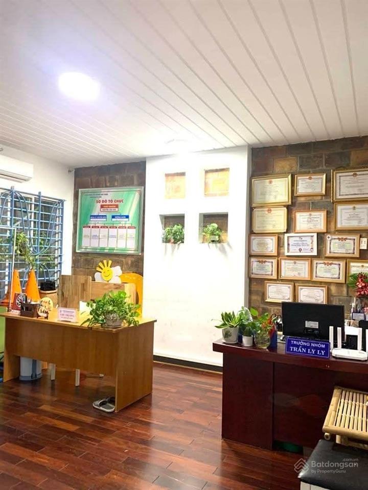 Mặt tiền trịnh đình trọng  tân phú  180m2 (7x26)  4 tầng  đường nhựa 12m có lề  giá 26,5 tỷ tl