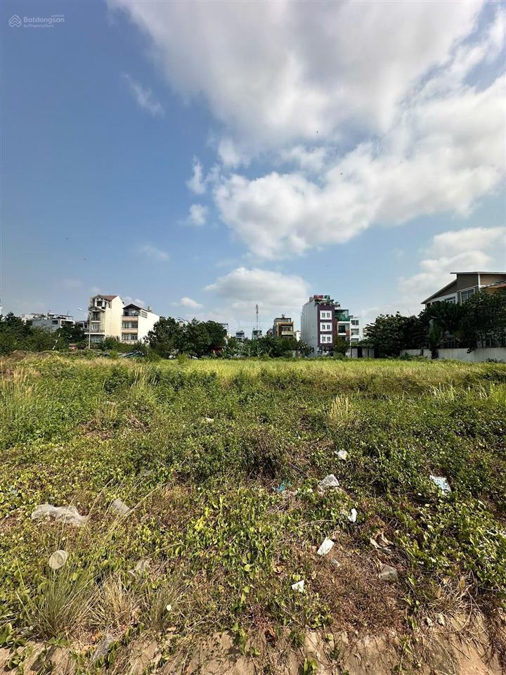 Bán gấp lô đẹp phú nhuận  phước long b, 48 tỷ, 328m2, mặt tiền 13.5m sát global city