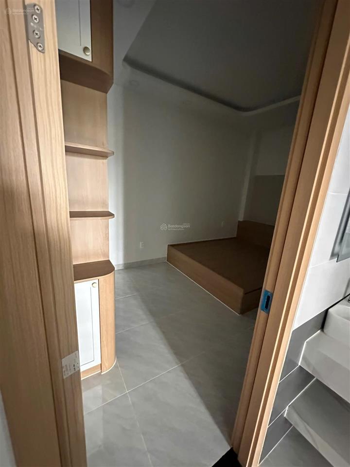 Bán nhà vành đai 2  sát nguyễn duy trinh  3lầu, 60m2 tại long trường, giá siêu hời 7,6 tỷ.