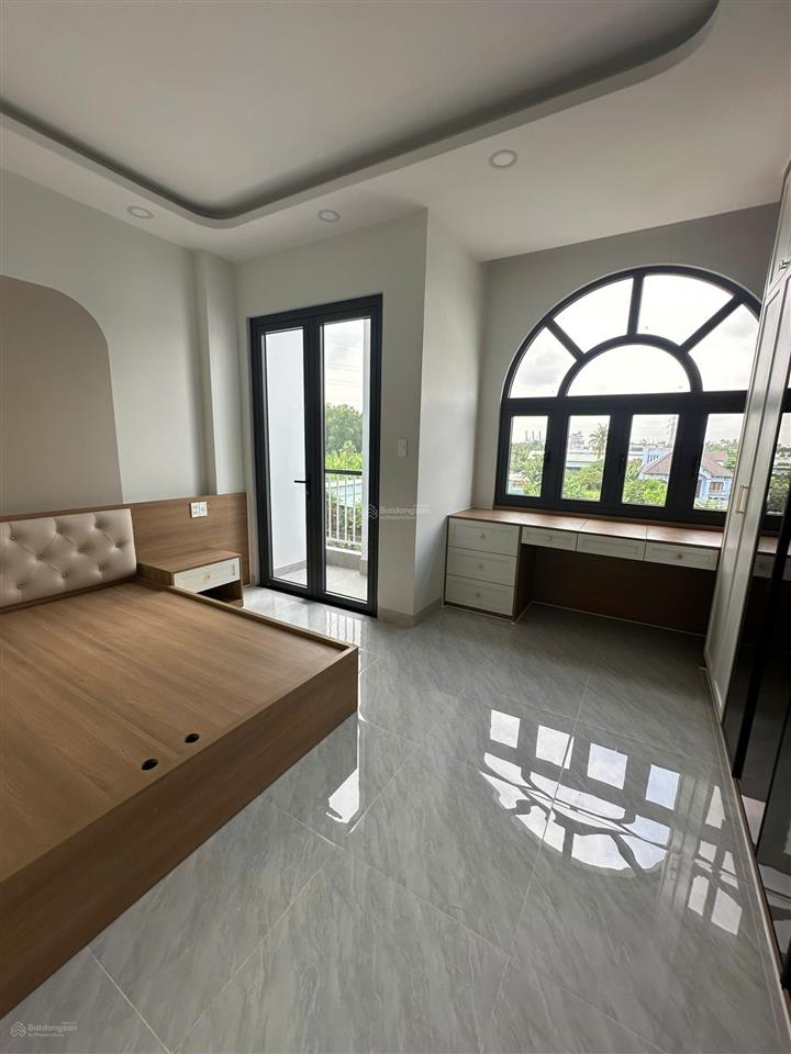 Bán nhà vành đai 2  sát nguyễn duy trinh  3lầu, 60m2 tại long trường, giá siêu hời 7,6 tỷ.